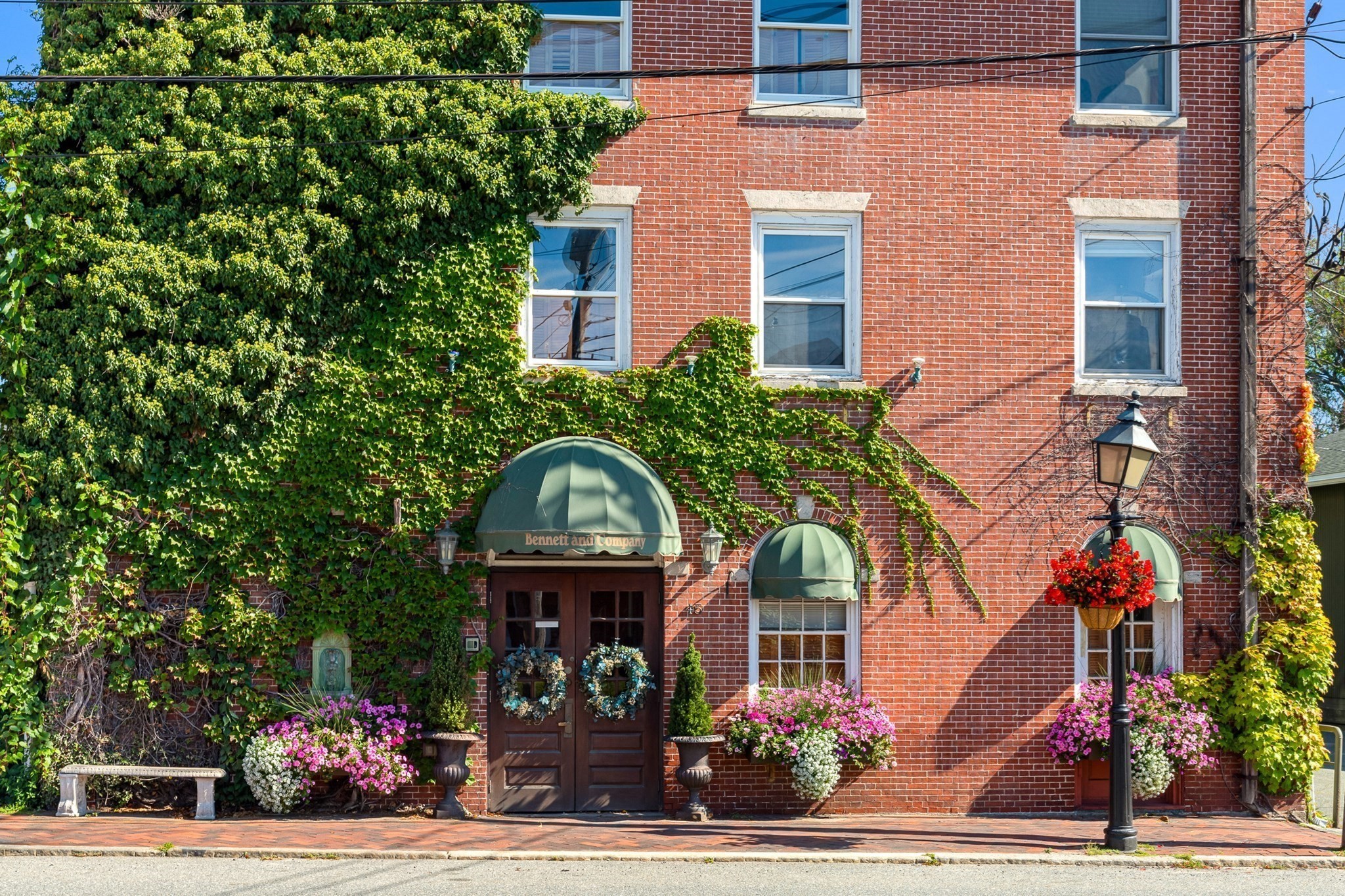 45 Water St
