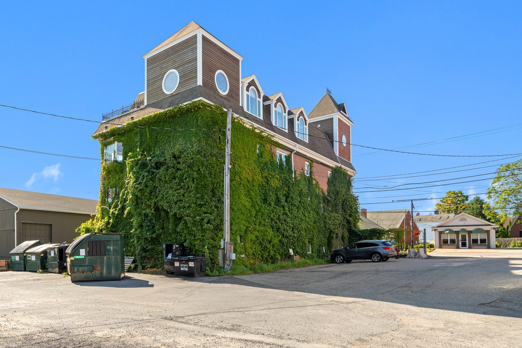 45 Water St