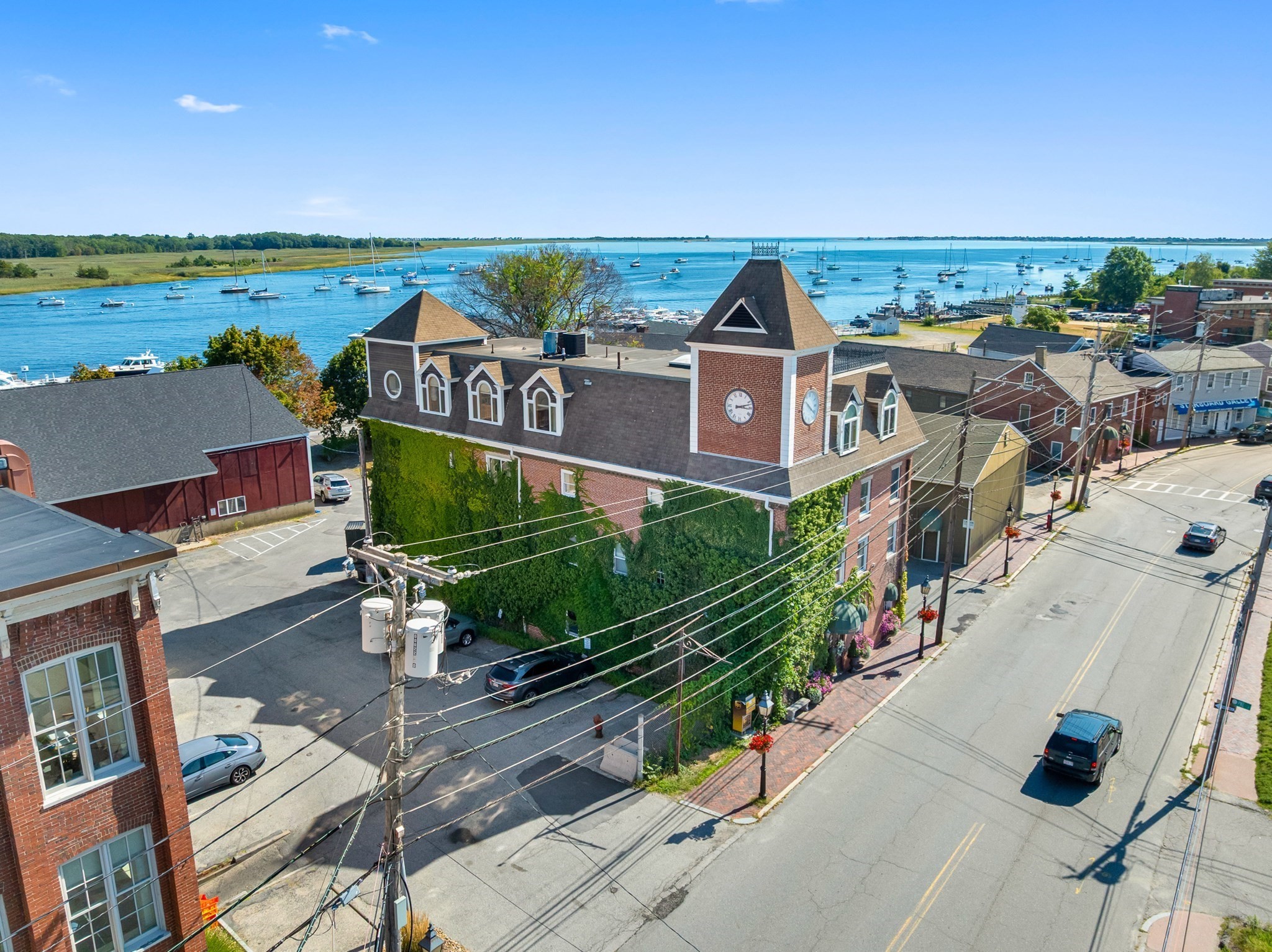 45 Water St
