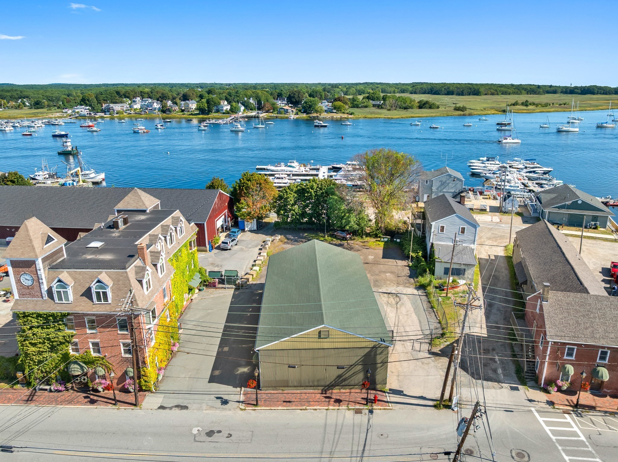45 Water St