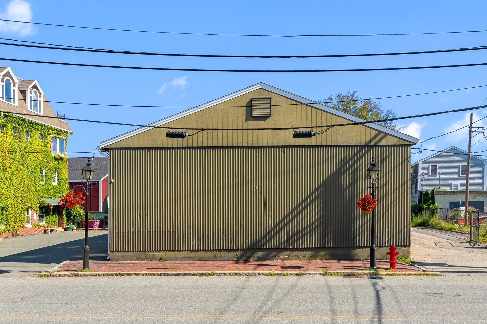 47 Water St