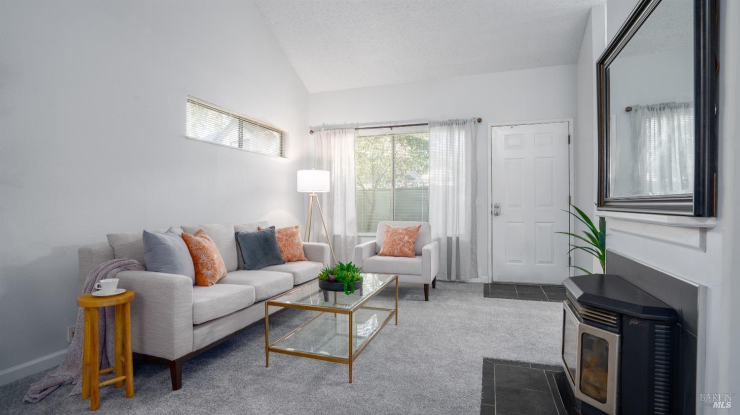 6451 Meadow Pines Ave