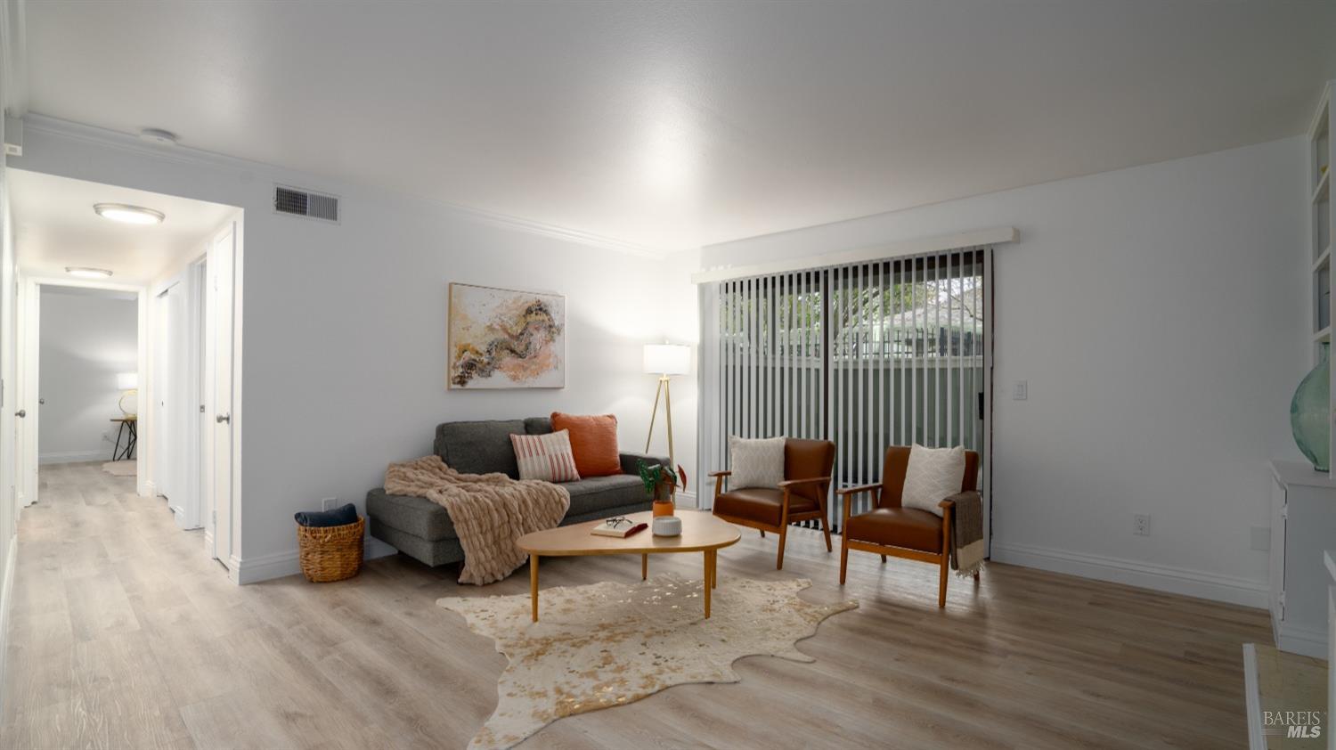 182 W Agua Caliente Rd