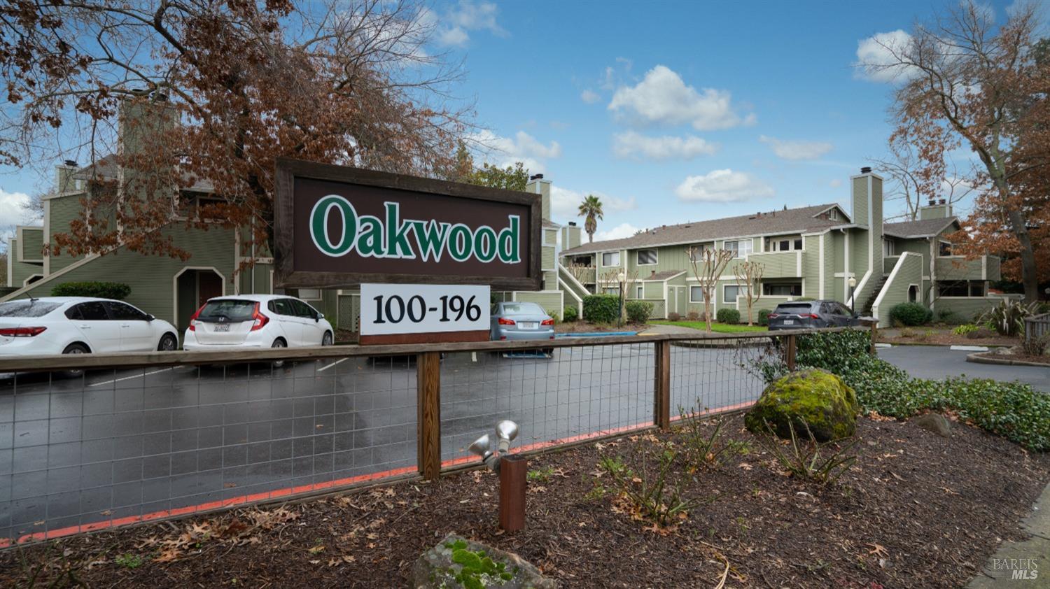 182 W Agua Caliente Rd