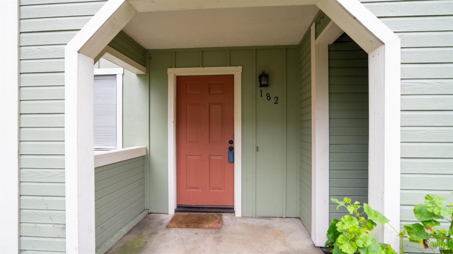 182 W Agua Caliente Rd