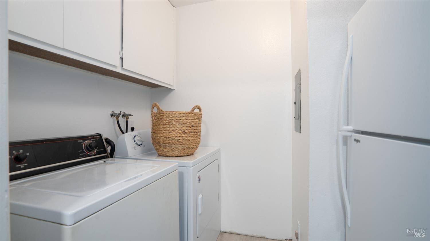 182 W Agua Caliente Rd