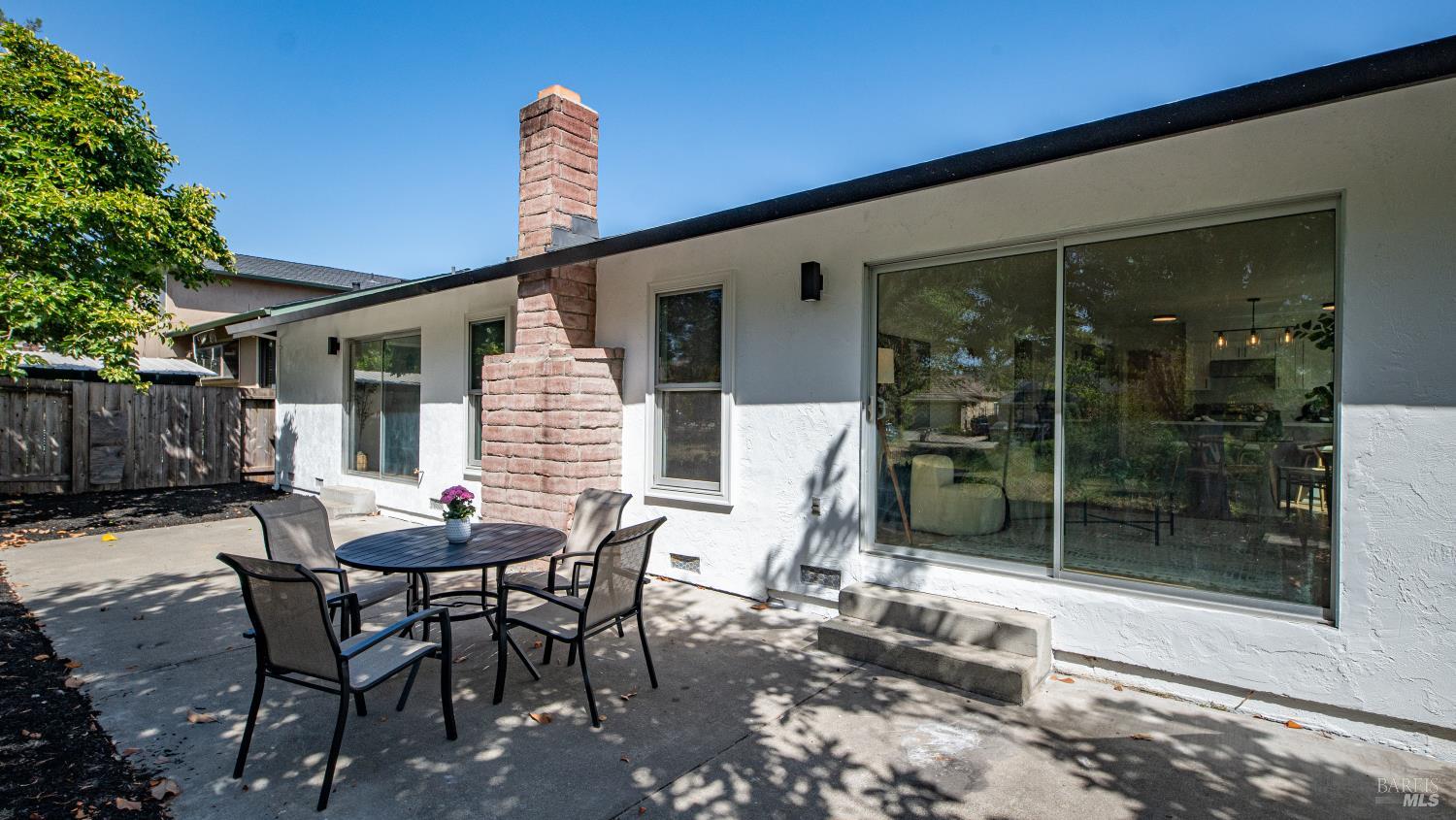 261 Redwood Circle