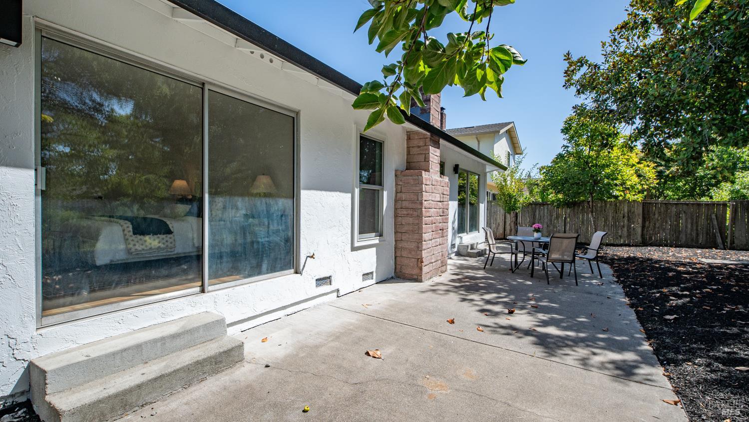 261 Redwood Circle