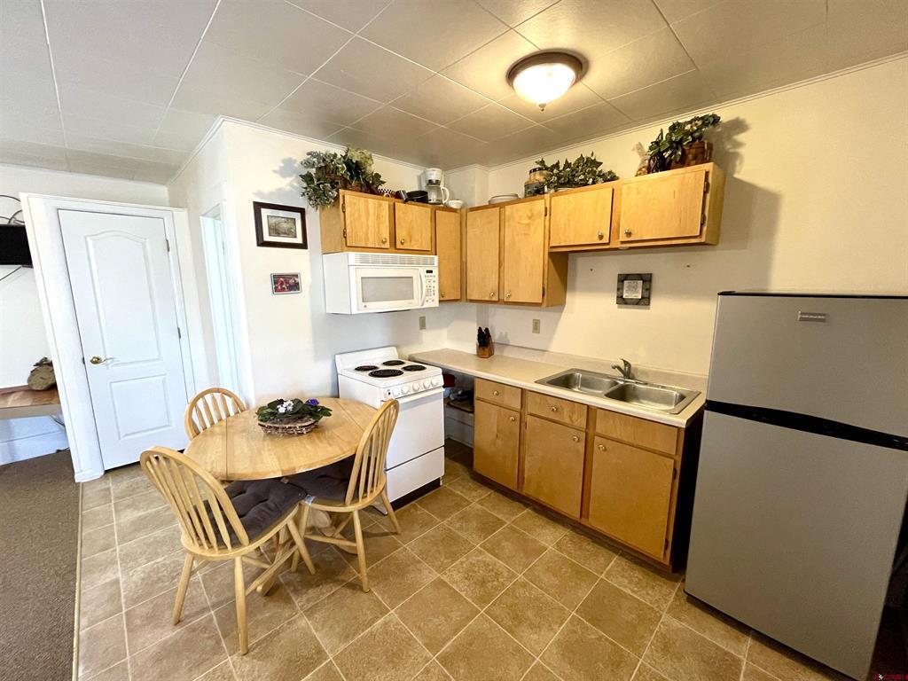 1314 W Tomichi Avenue Unit: 3