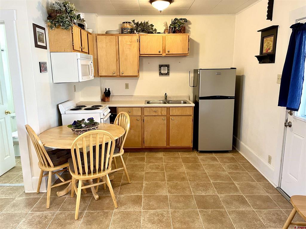 1314 W Tomichi Avenue Unit: 3