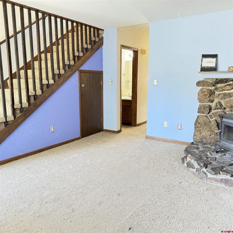 1021 W Denver Avenue Unit: 4