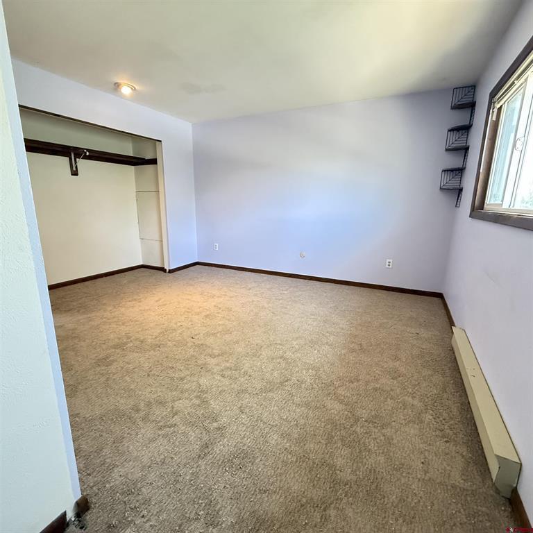 1021 W Denver Avenue Unit: 4