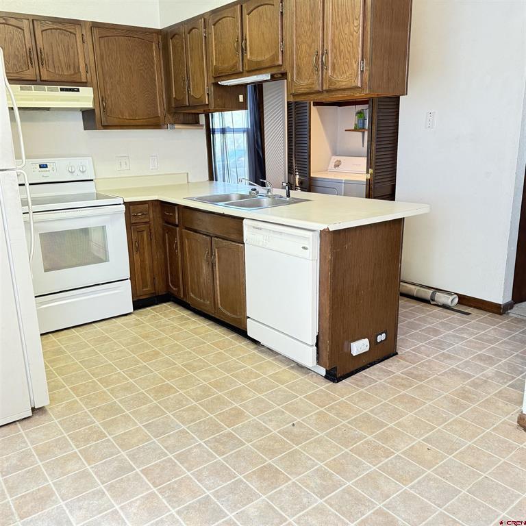 1021 W Denver Avenue Unit: 4