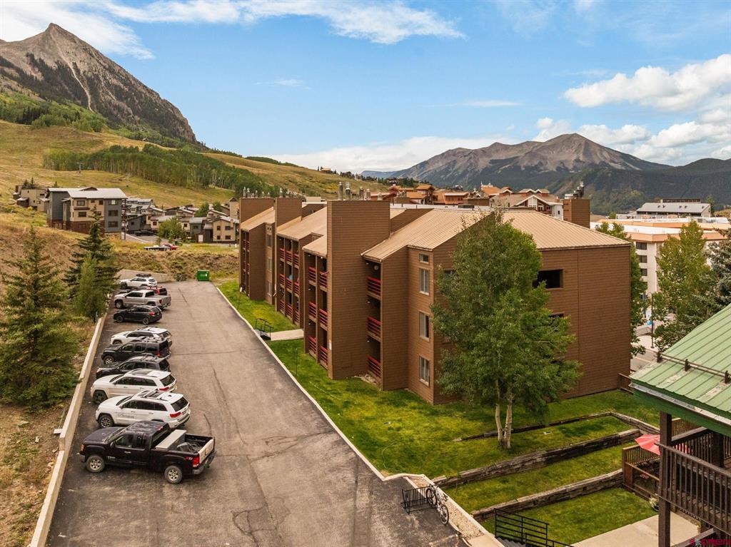 25 Emmons Road Unit: 22