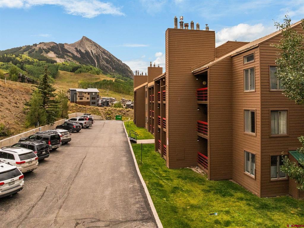 25 Emmons Road Unit: 22
