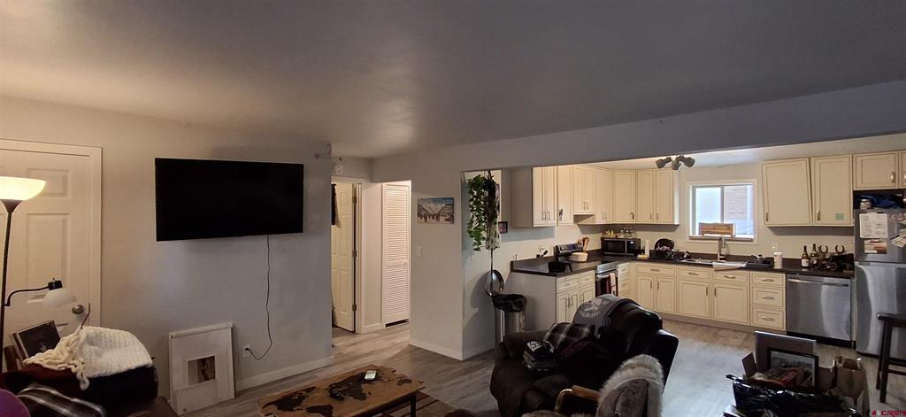 306 N 9th Street Unit: 1B