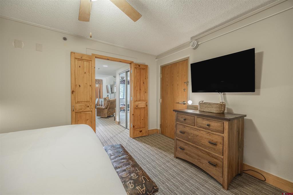 6 Emmons Road Unit: 553
