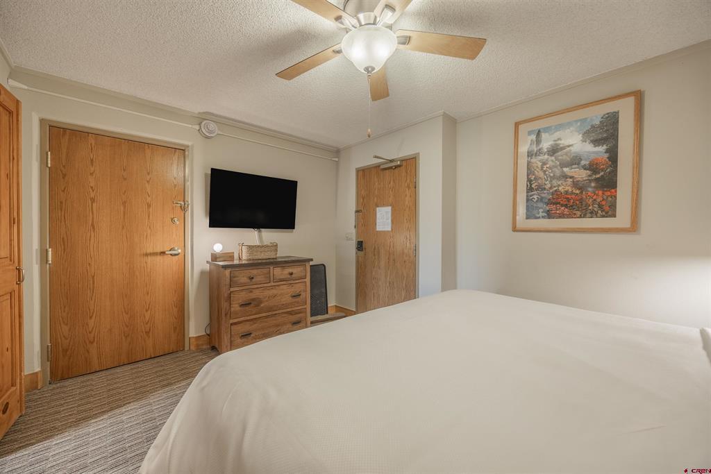 6 Emmons Road Unit: 553