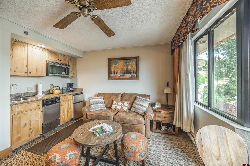 6 Emmons Road Unit: 553