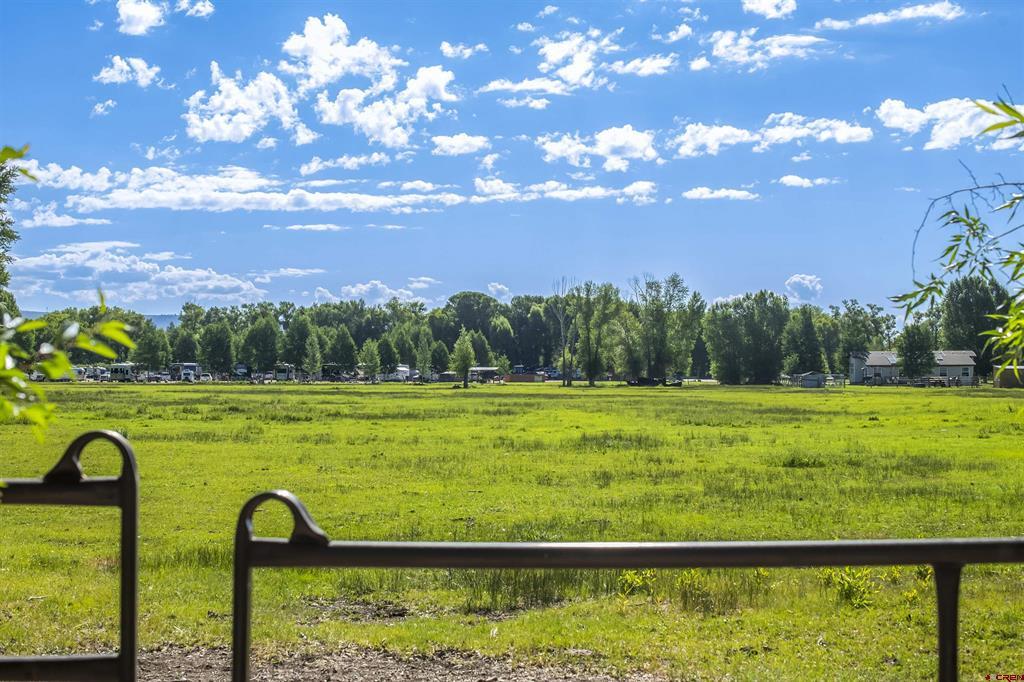 Rainbow Acres Lane