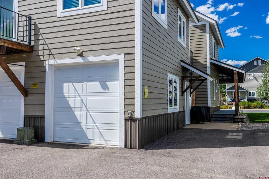 305 Van Tuyl Circle Unit: A