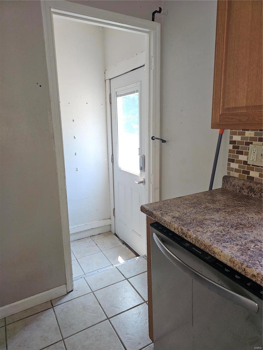 401 Corona Court