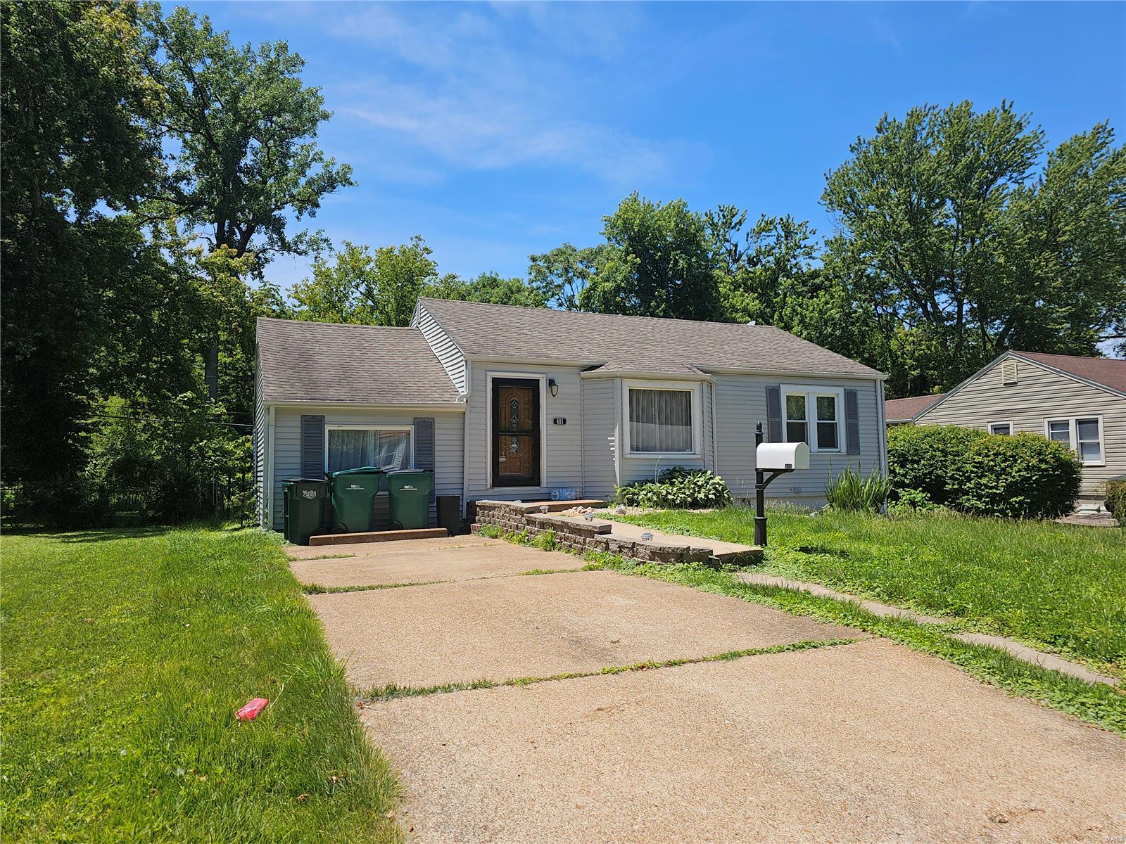401 Corona Court