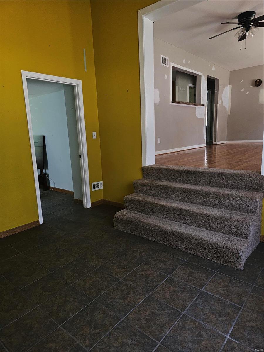 401 Corona Court