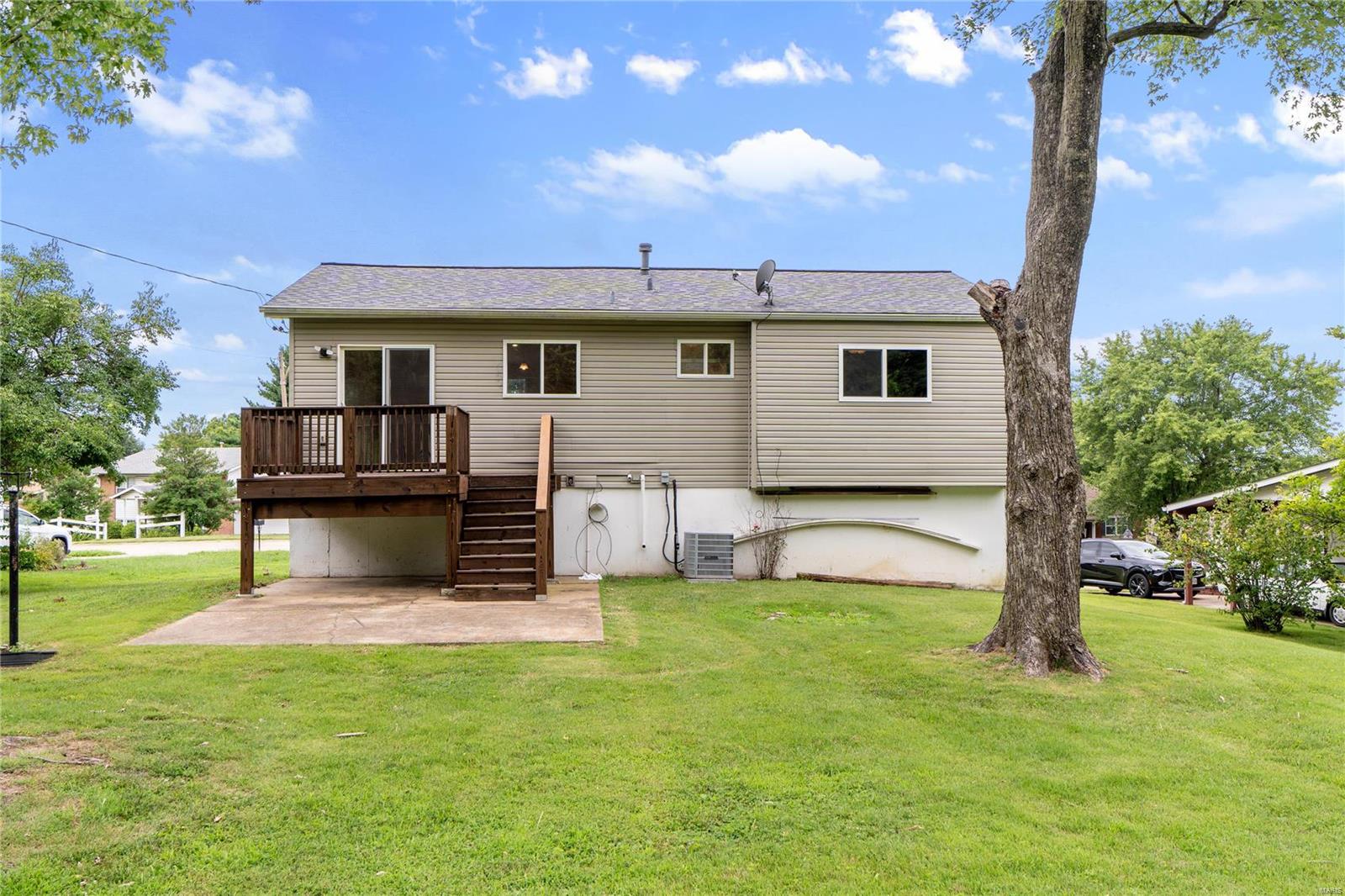 3512 El Ferrol Court