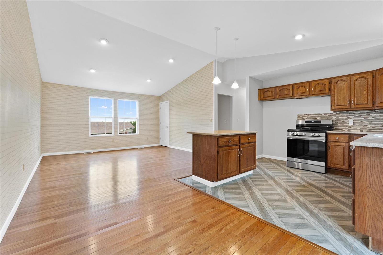 3512 El Ferrol Court