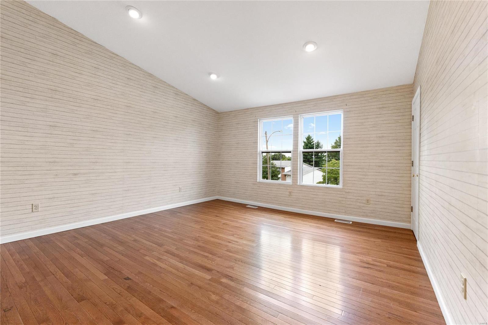 3512 El Ferrol Court