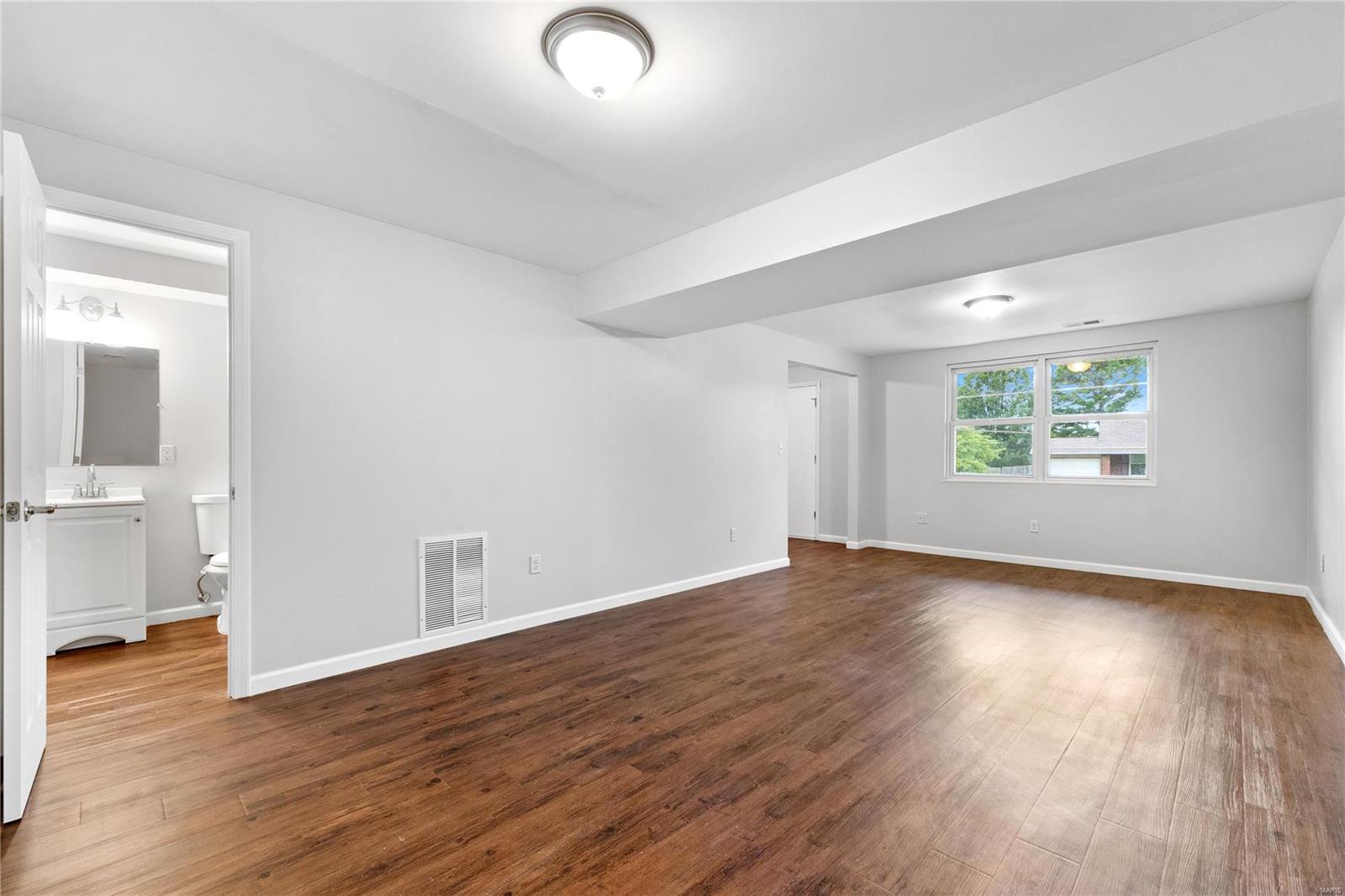 3512 El Ferrol Court