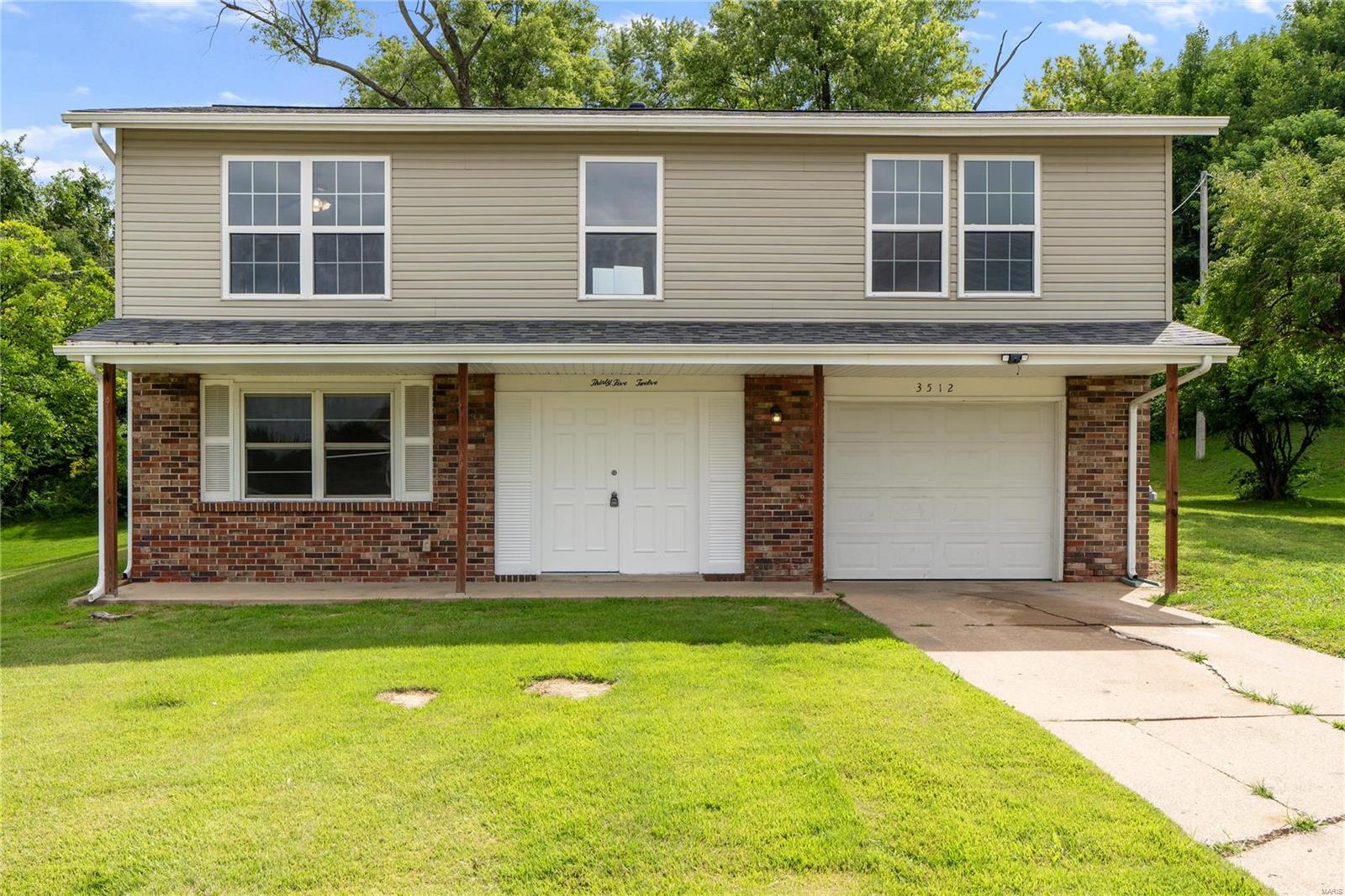 3512 El Ferrol Court