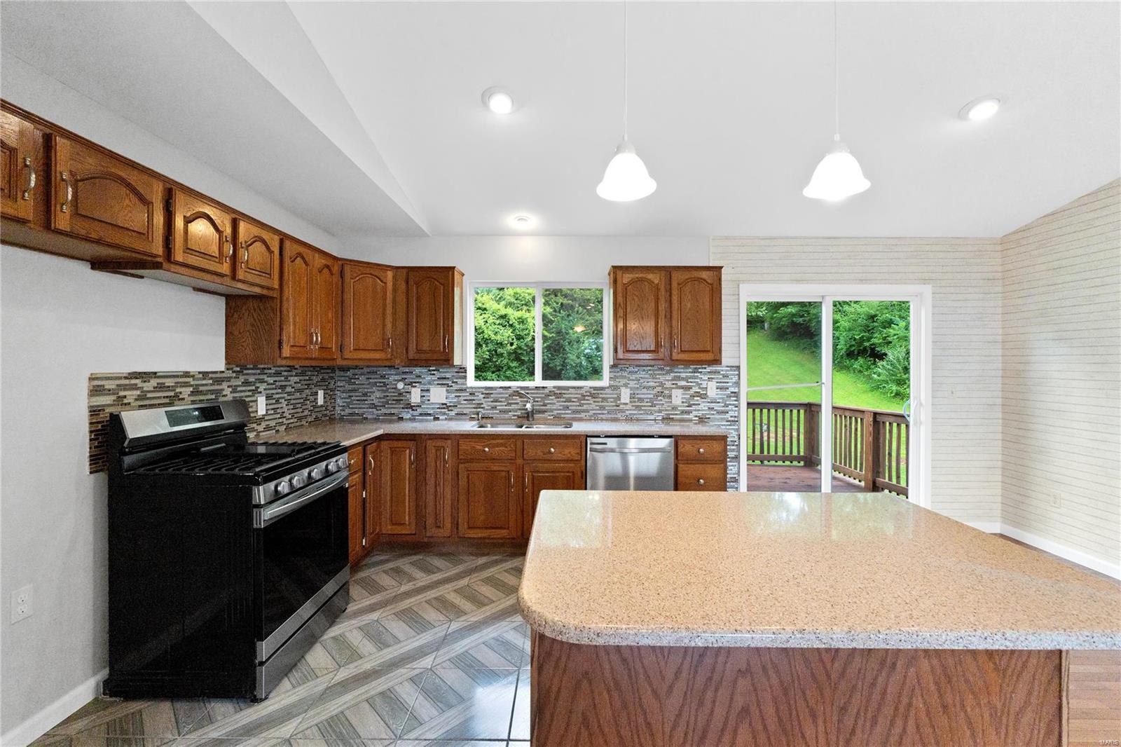 3512 El Ferrol Court