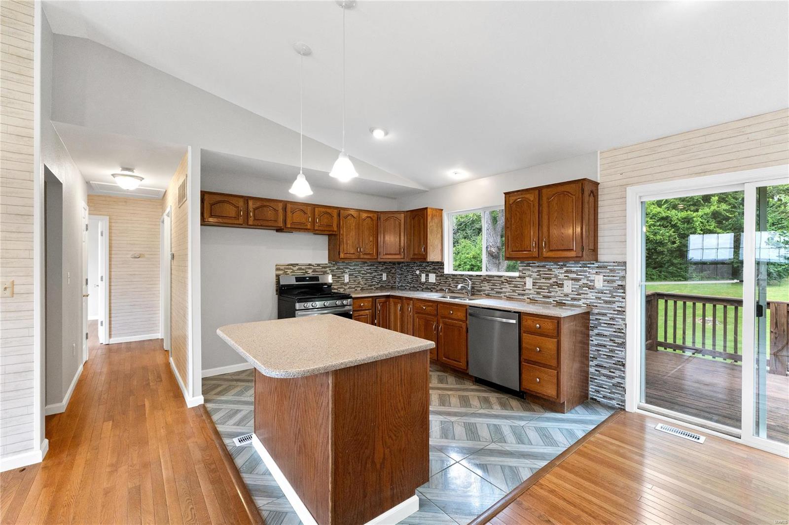 3512 El Ferrol Court