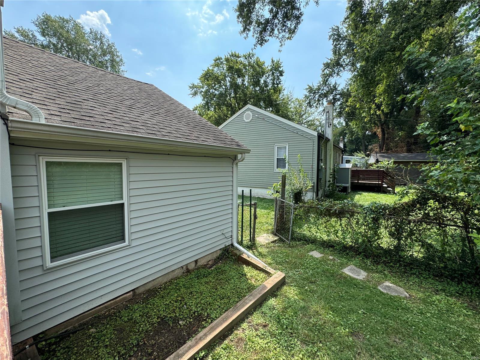 401 Corona Court