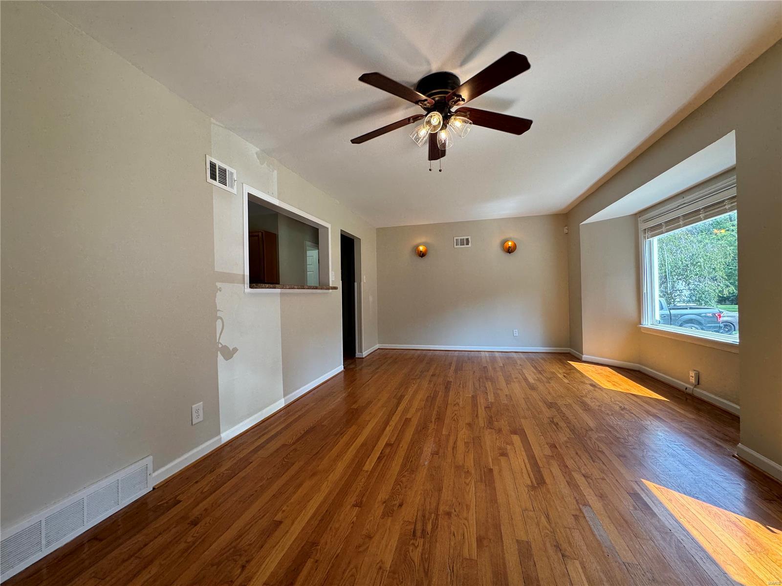 401 Corona Court
