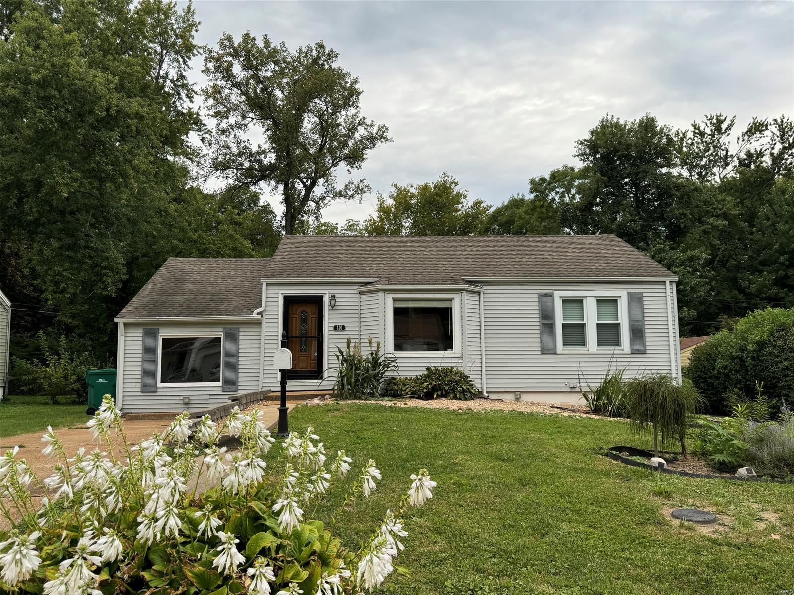 401 Corona Court