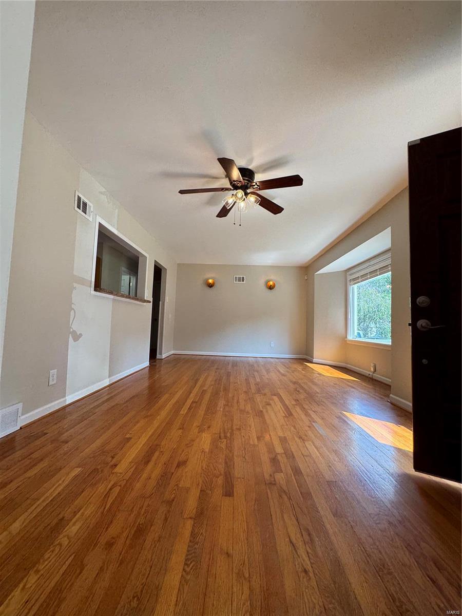 401 Corona Court