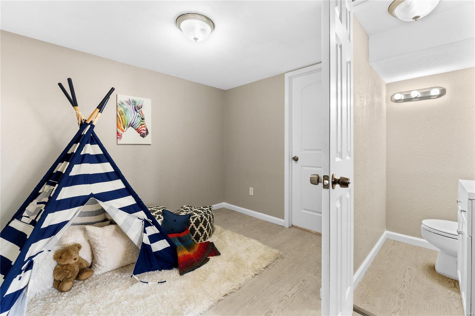 5308 Chippen Court