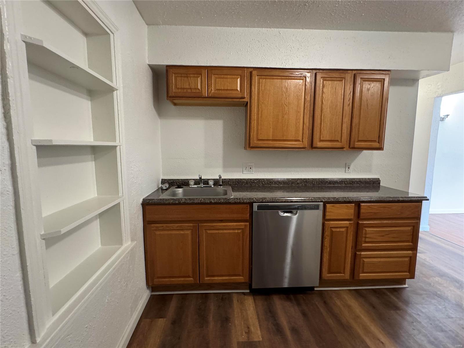 427 Corona Court