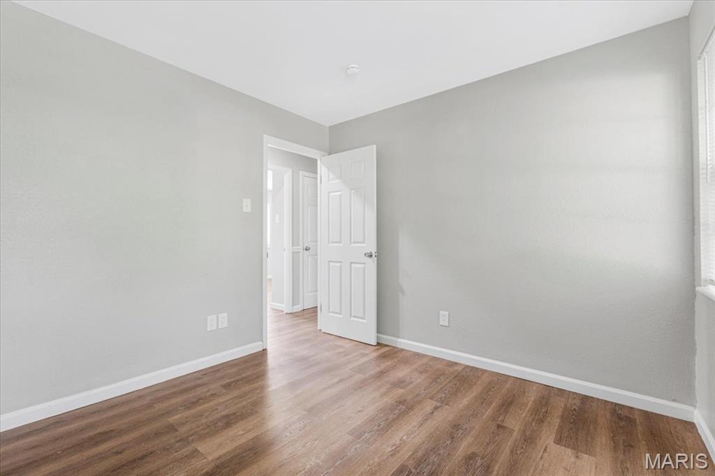 2145 Glenoro Drive