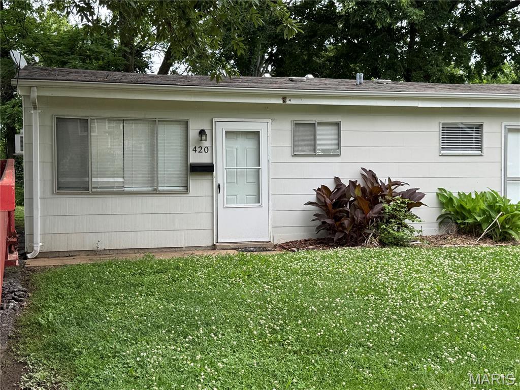 420 N Elm Avenue