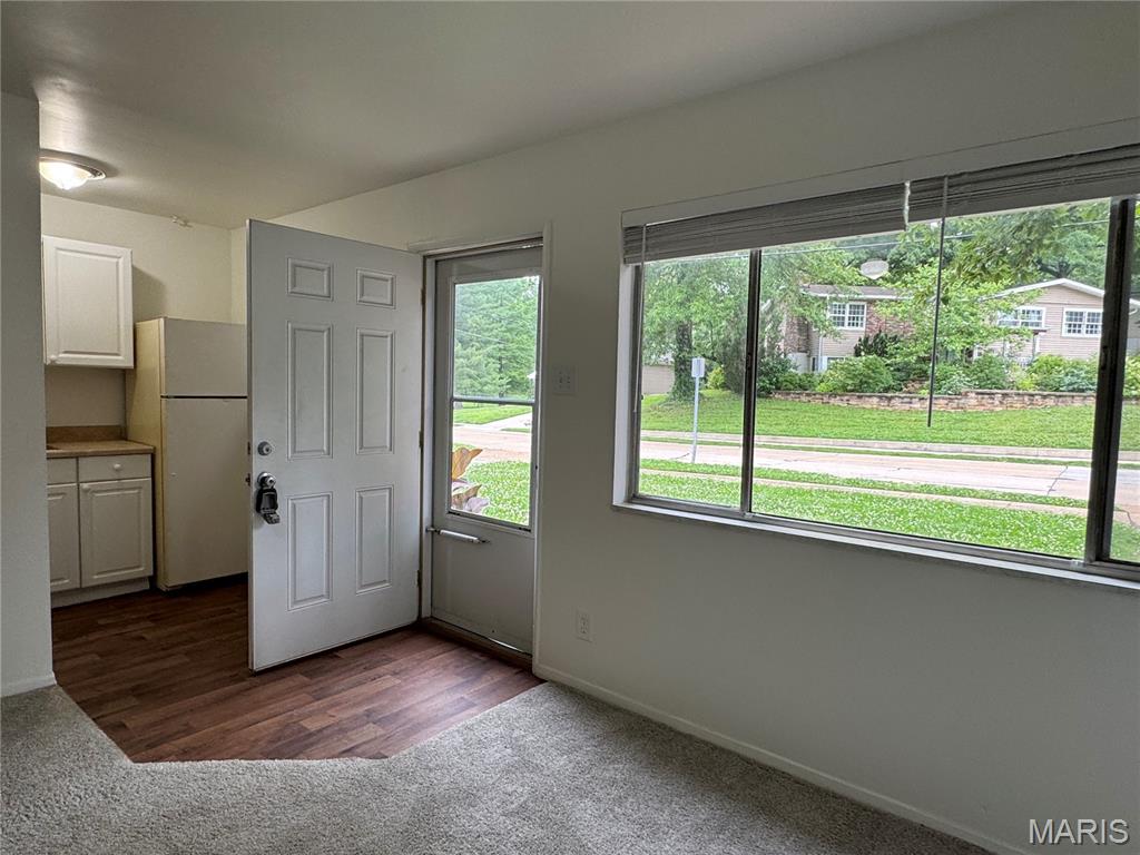 420 N Elm Avenue