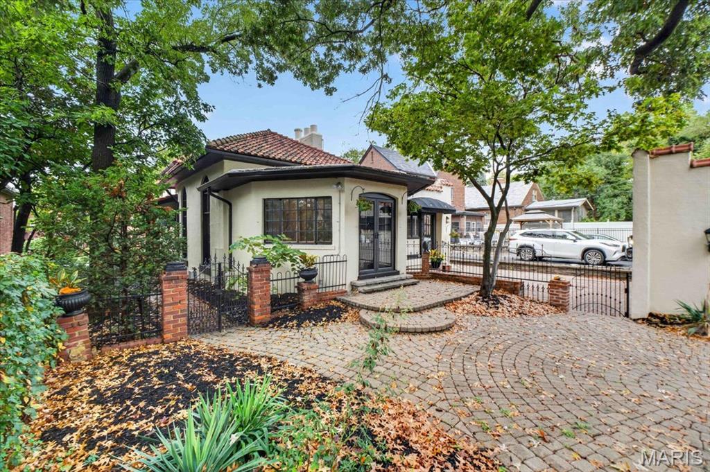 456 Edgewood Drive