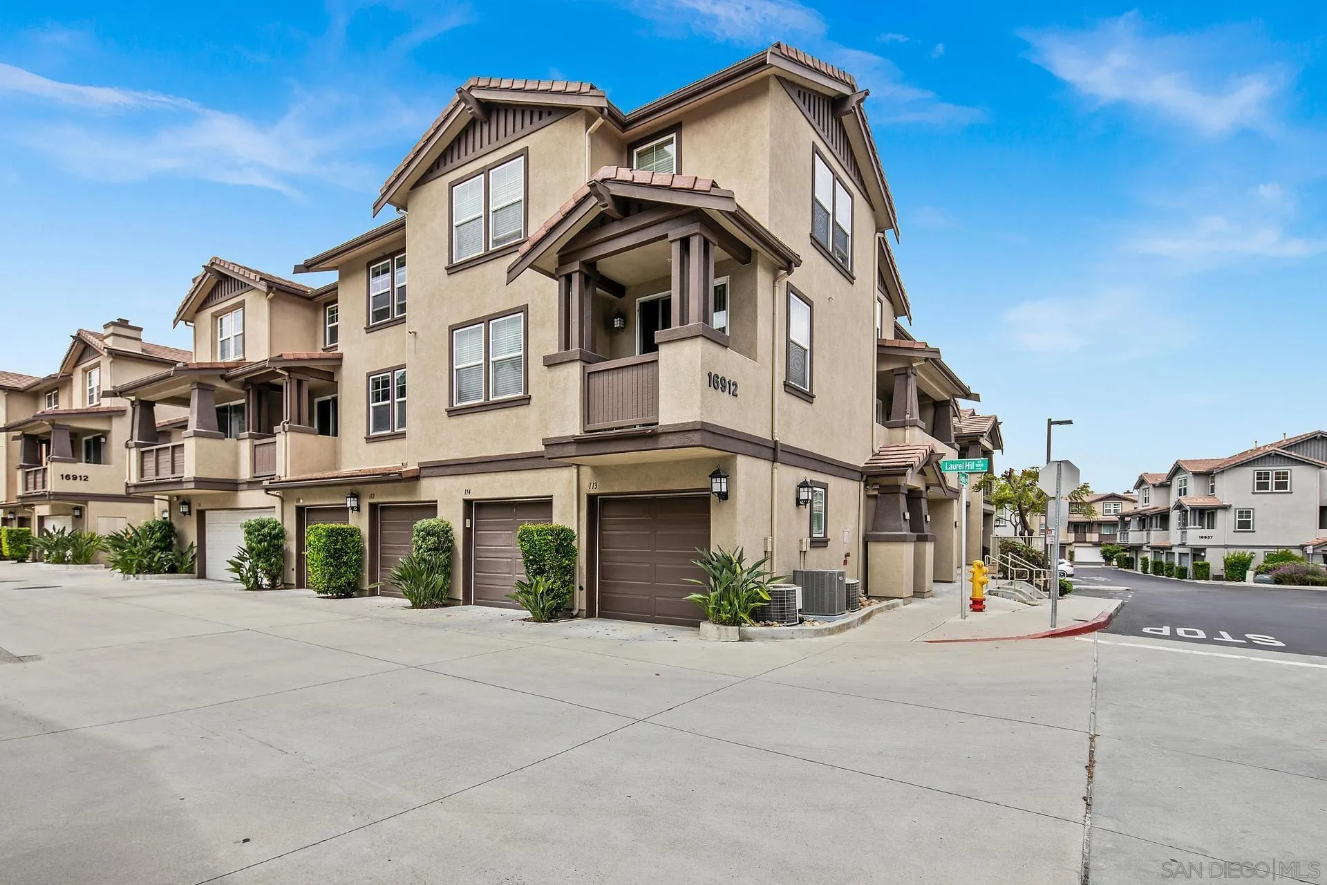 16912 Laurel Hill Ln Unit 111
