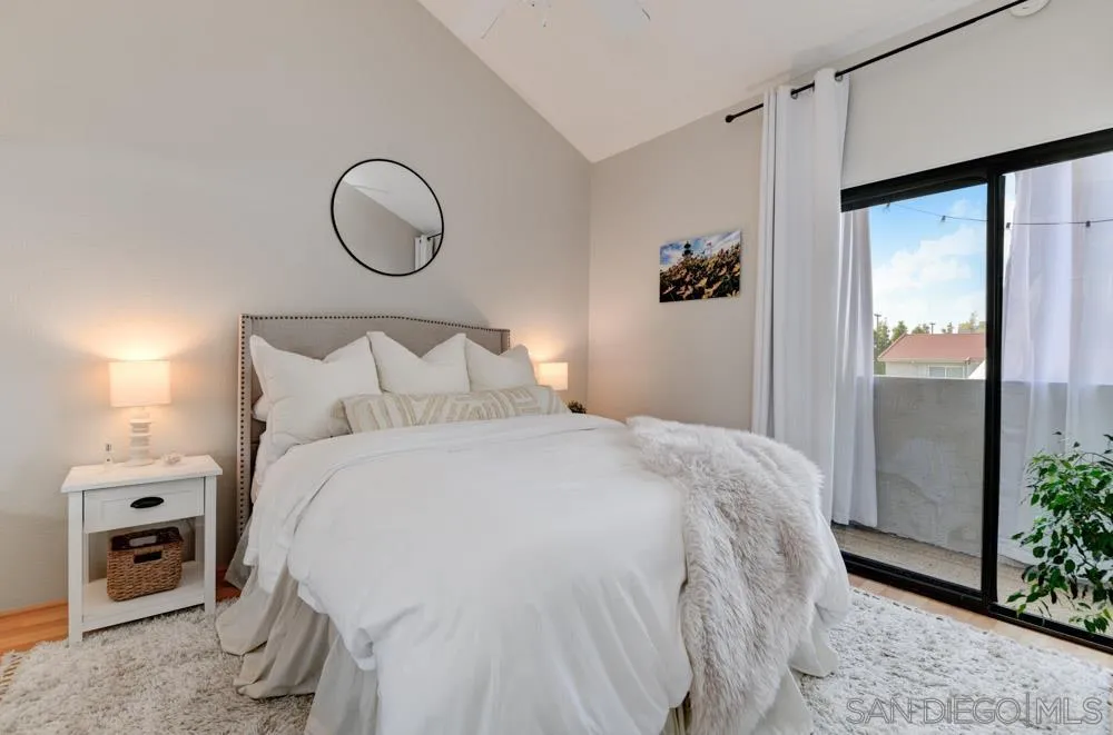 3954 Bancroft St Unit 14