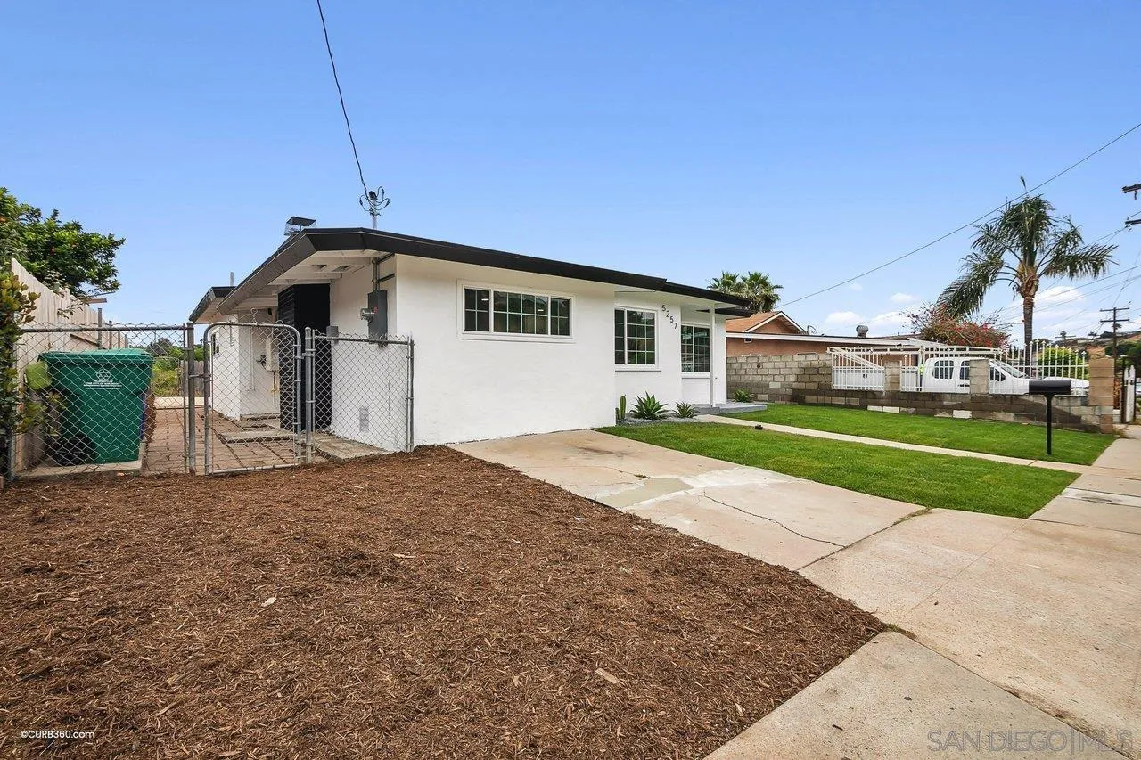 5257 Streamview Dr