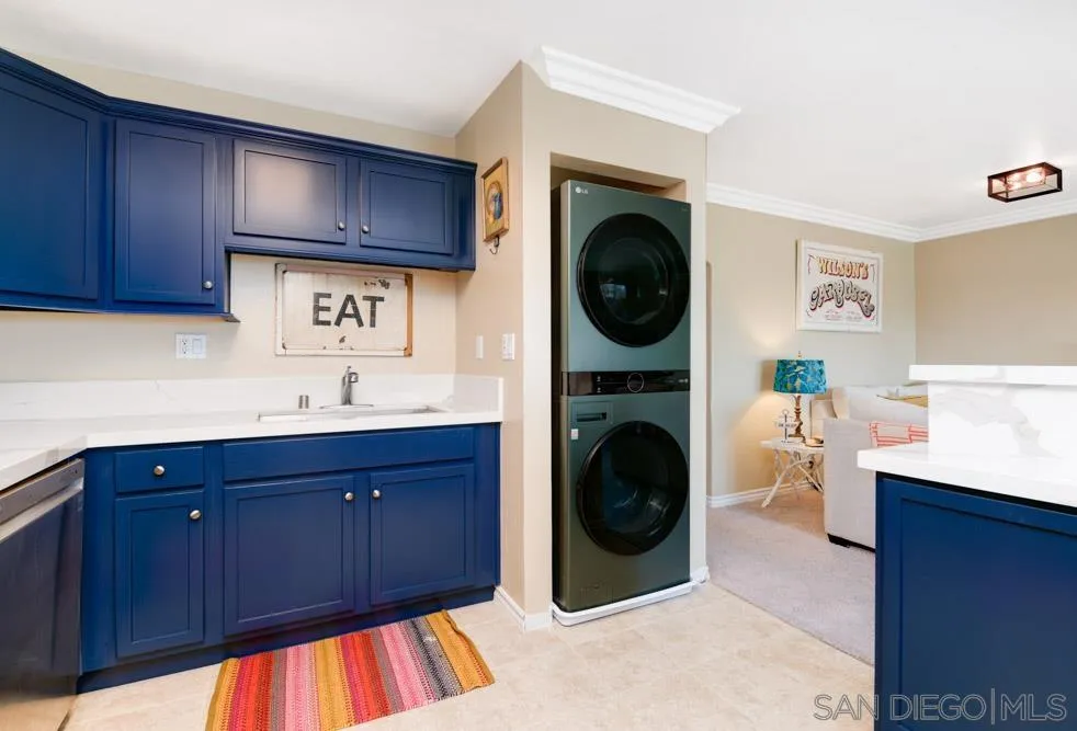1233 22nd St Unit 11