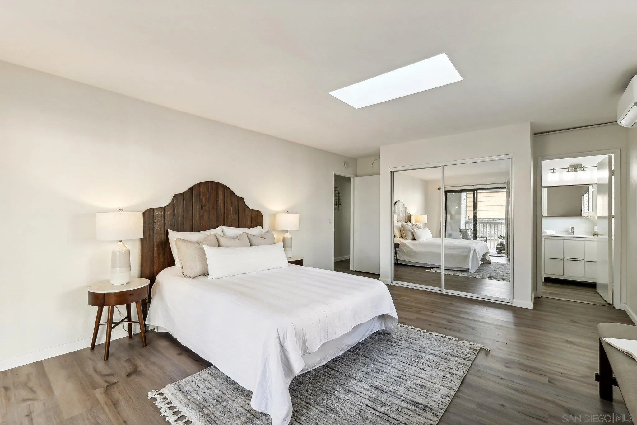 4265 Fanuel St Unit 4